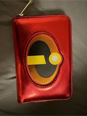 The Incredibles 20th Anniversary Metallic Cosplay Zip Around Wallet